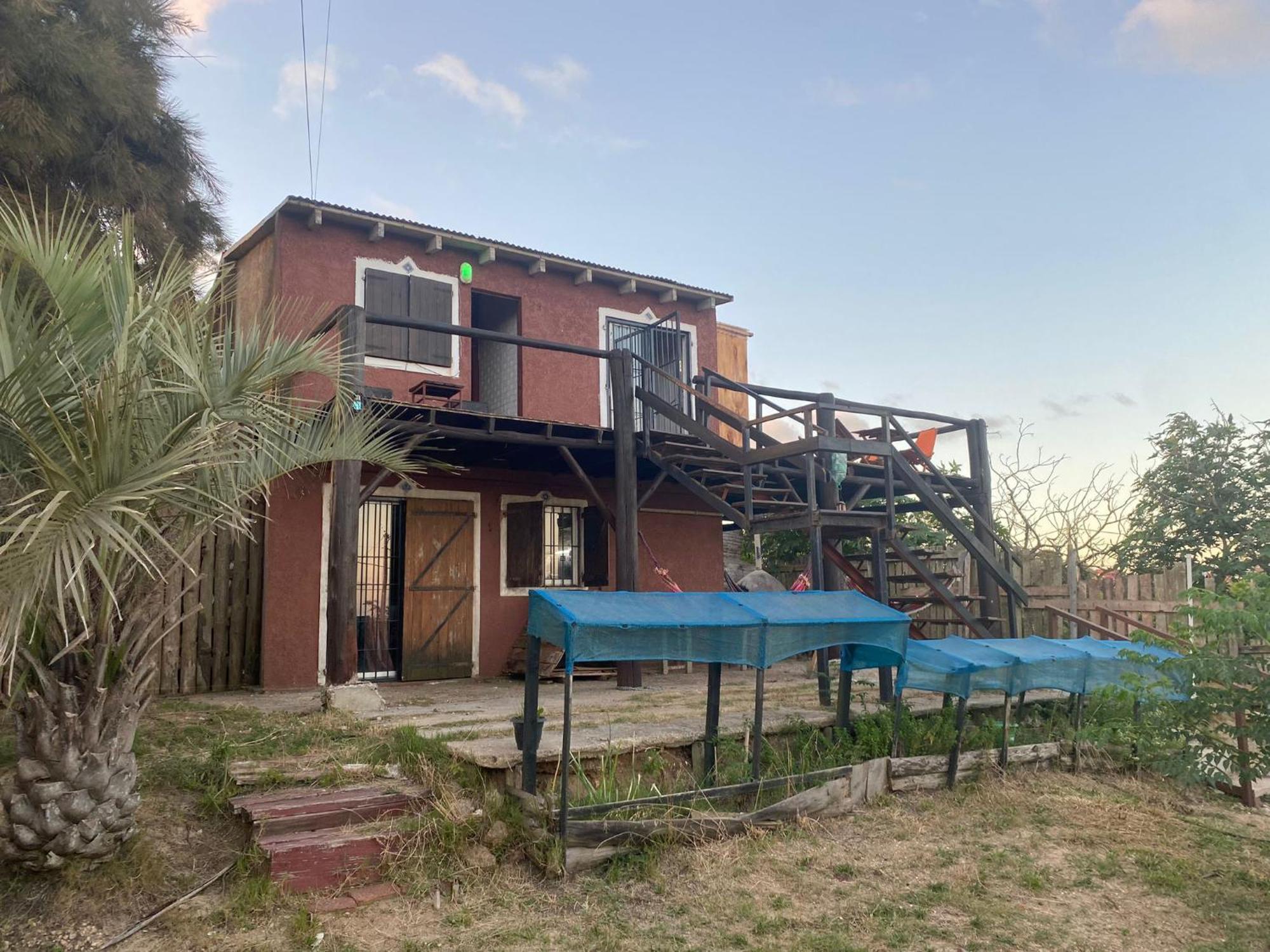 Casa De Huespedes Amigos Del Diablo Hotel Punta Del Diablo Exterior photo